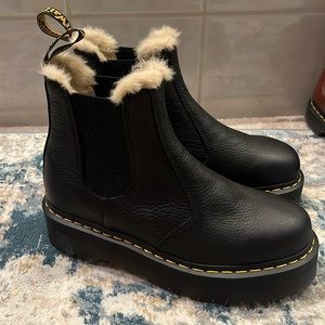 Dr Martens Chelsea Quad boots platform 10 black brand new leather doc